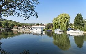 The Swan, Streatley, Berkshire