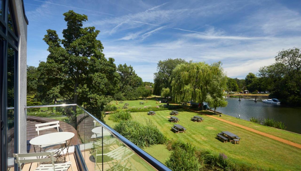 The Swan, Streatley, Berkshire Hotel Streatley  Exterior photo